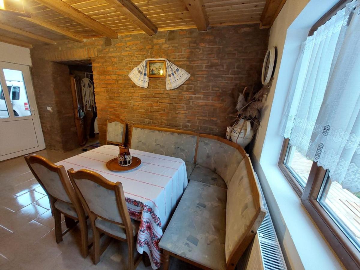 Villa Casuta De Sub Munte Cîrţişoara Extérieur photo